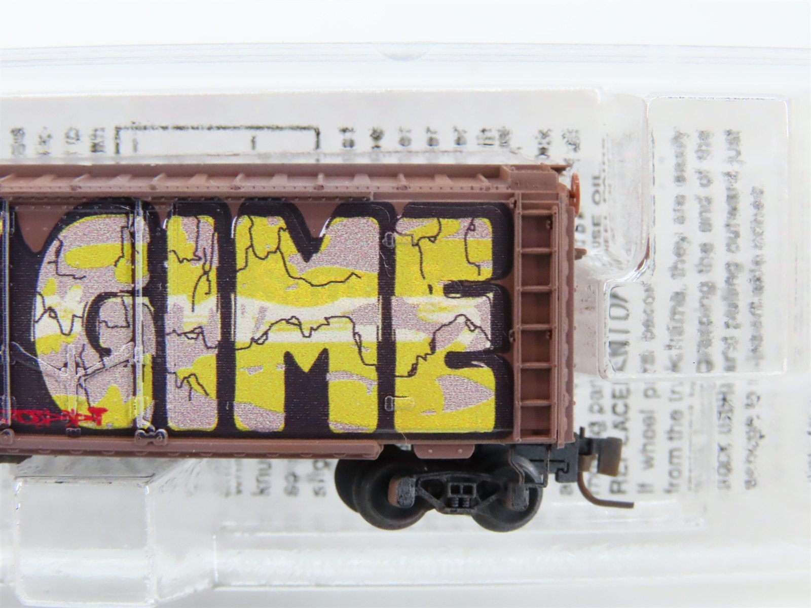 Z Scale Micro-Trains MTL 50244060 ATSF Santa Fe 40' Box Car #21894 w/ Graffiti