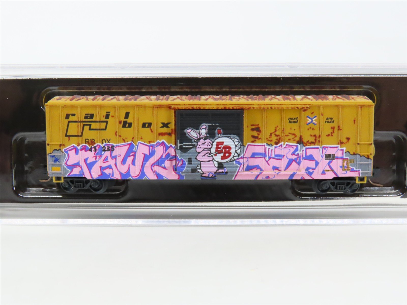 Z Scale Micro-Trains MTL 51044224 RBOX Railbox 50' Box Car #43235 w/ Graffiti