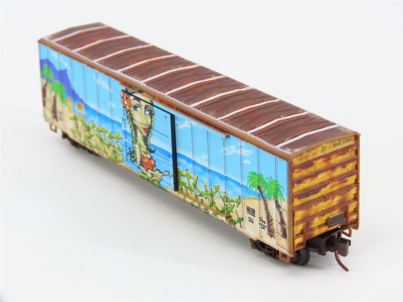 Z Scale Micro-Trains MTL 51044226 RBOX Railbox 50' Box Car #32556 w/ Graffiti