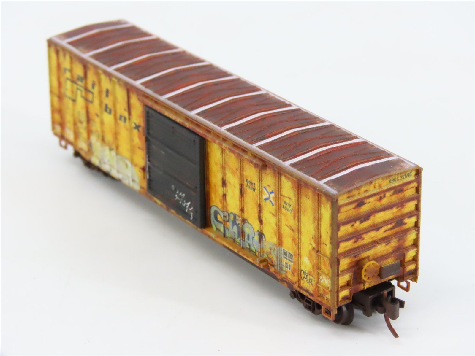 Z Scale Micro-Trains MTL 51044226 RBOX Railbox 50' Box Car #32556 w/ Graffiti