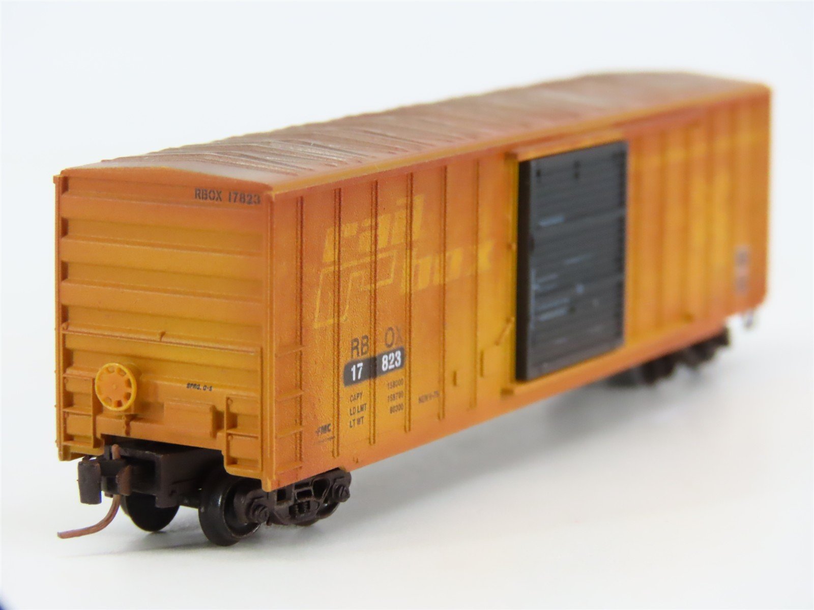 Z Scale Micro-Trains MTL 51044010 RBOX Railbox 50' Box Car #17823 w/ Graffiti