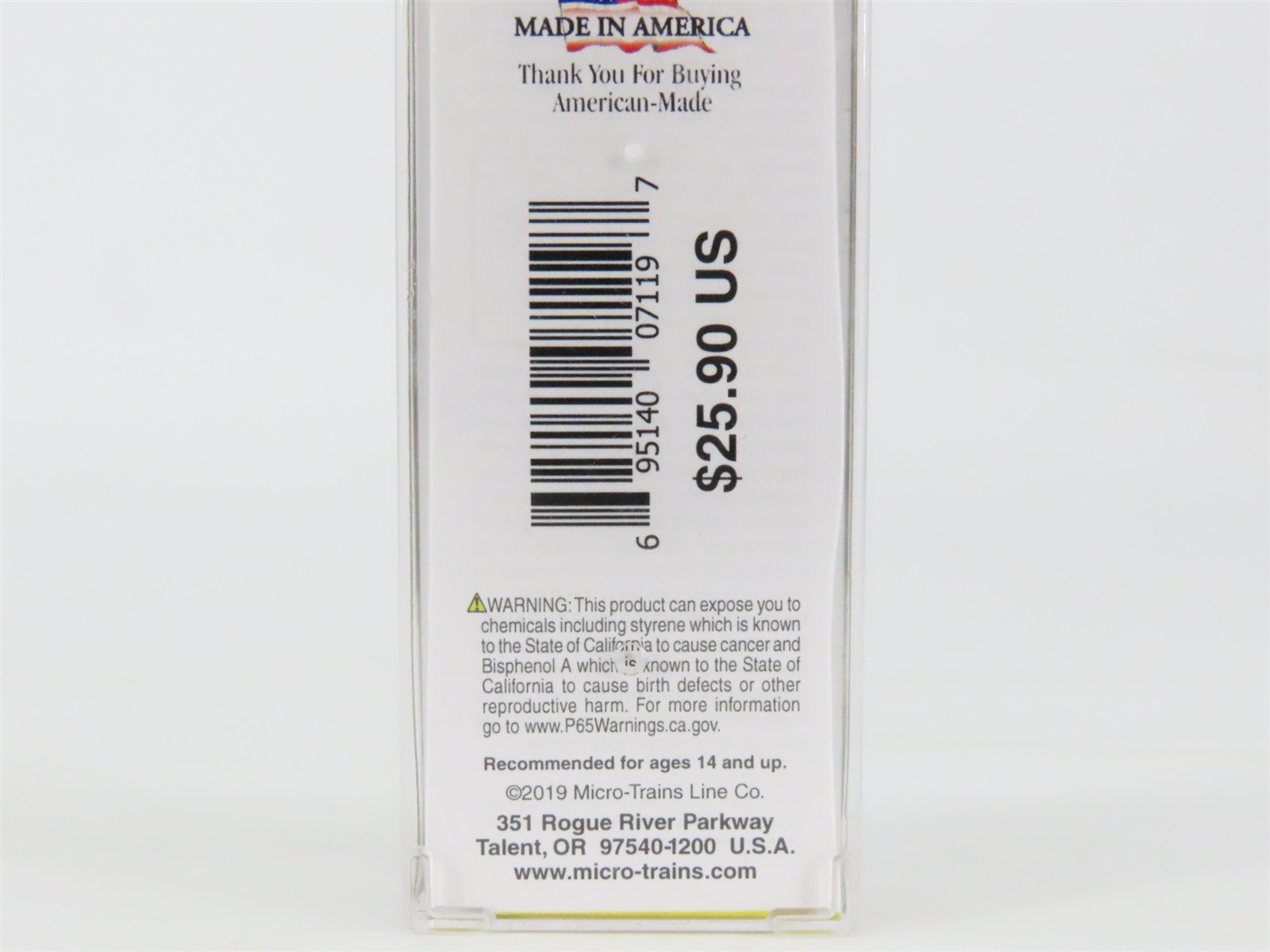 Z Scale Micro-Trains MTL 50600391 C&O Chesapeake & Ohio 50' Box Car #5916