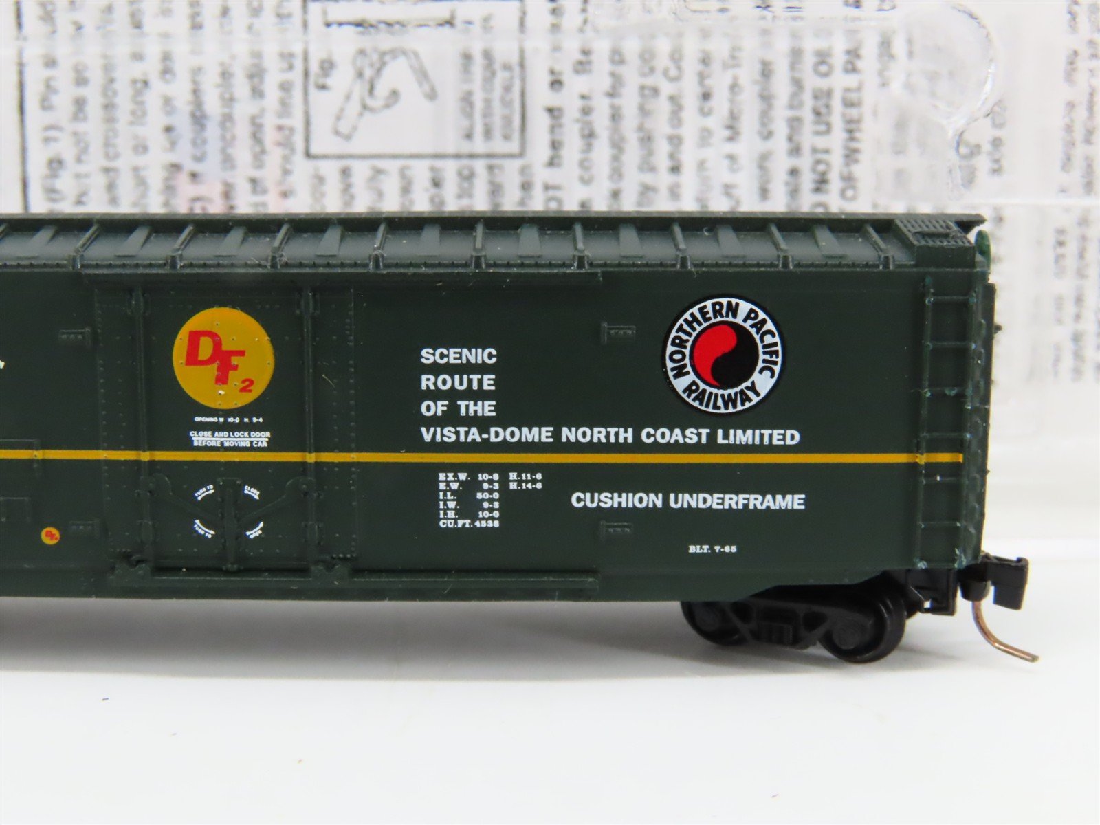 Z Scale Micro-Trains MTL 50700472 NP Northern Pacific 50' Box Car #97732