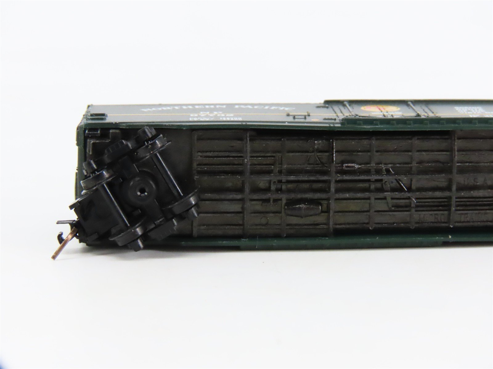 Z Scale Micro-Trains MTL 50700472 NP Northern Pacific 50' Box Car #97732