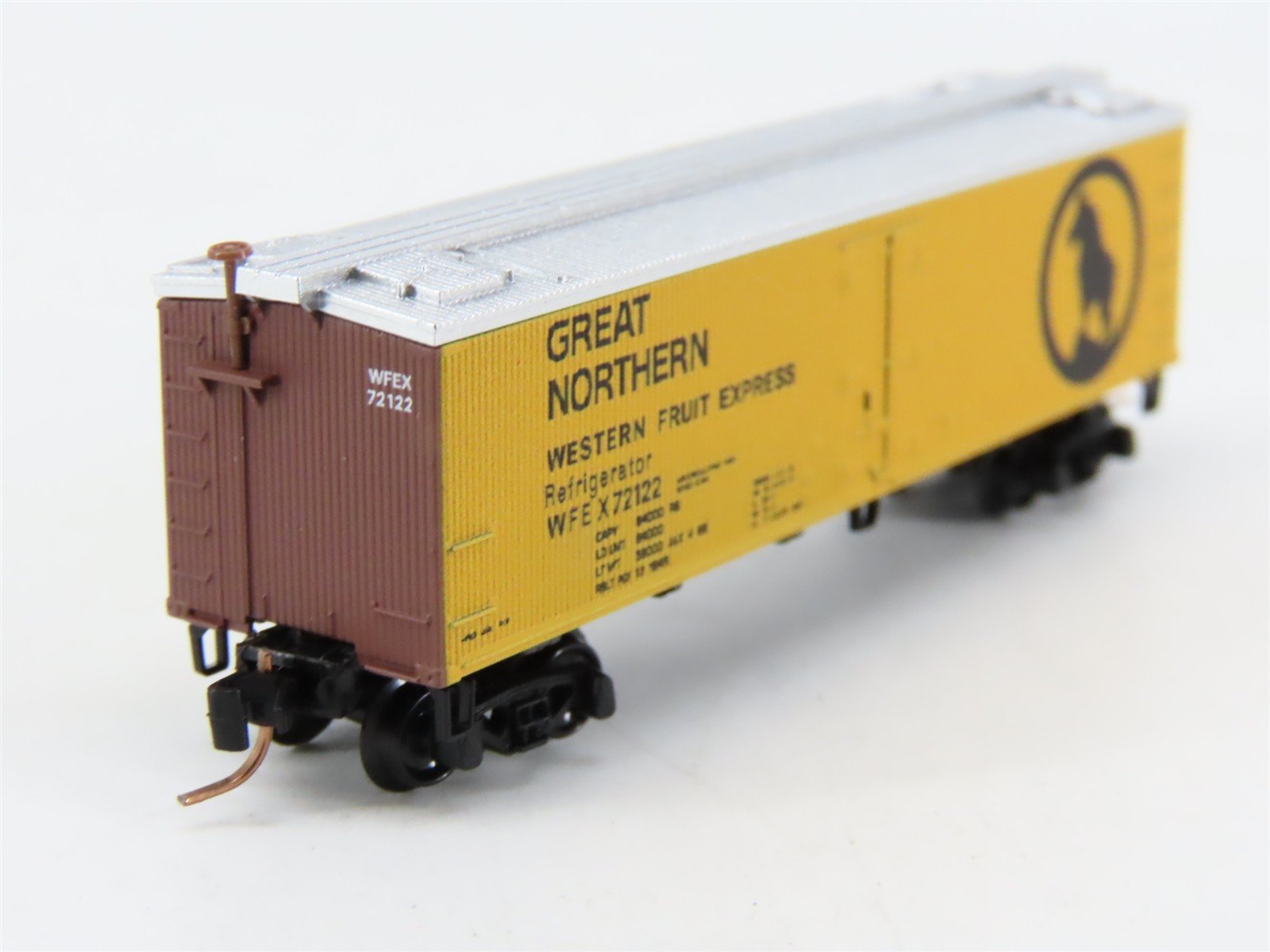 Z Scale Micro-Trains MTL 51800591 WFEX Great Northern 40' Wood Reefer #72122