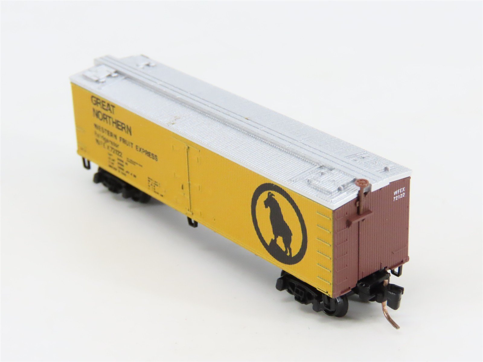Z Scale Micro-Trains MTL 51800591 WFEX Great Northern 40' Wood Reefer #72122