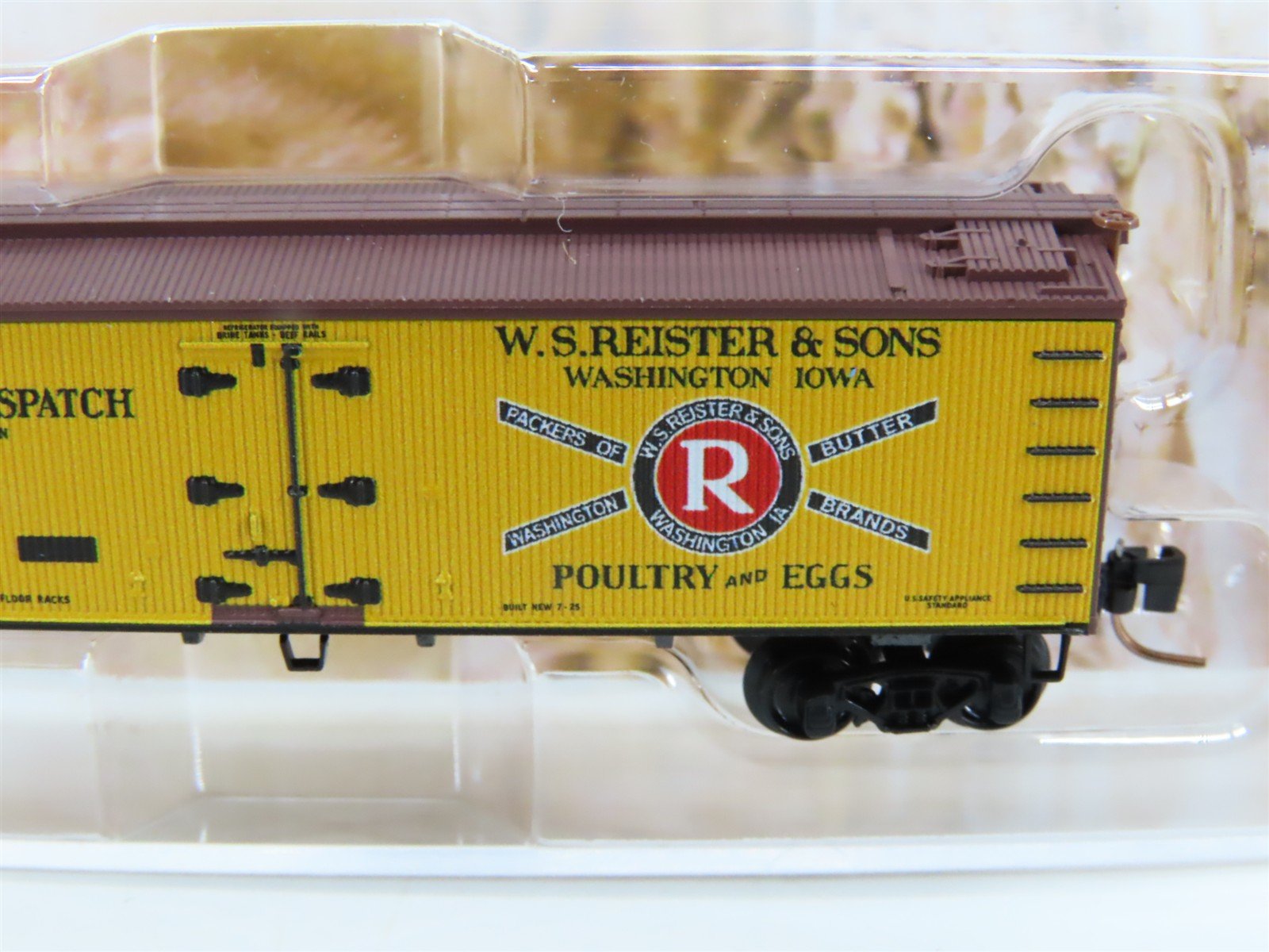 Z Scale Micro-Trains MTL 51800861 NADX W.S. Reister & Sons 40' Wood Reefer #3029