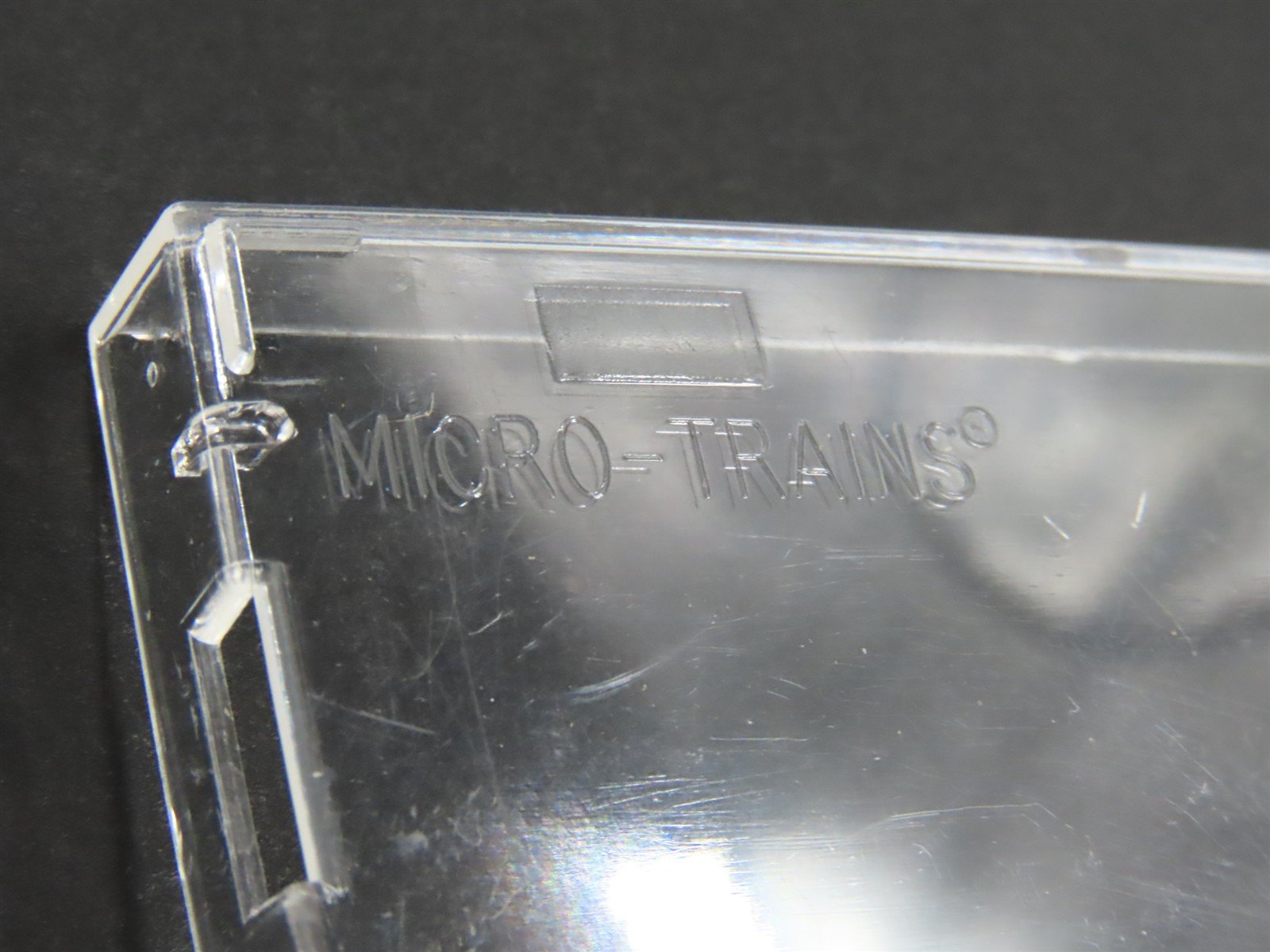 Z Scale Micro-Trains MTL 13625-2 Happy Holidays 50' Plug Door Box Car #2003