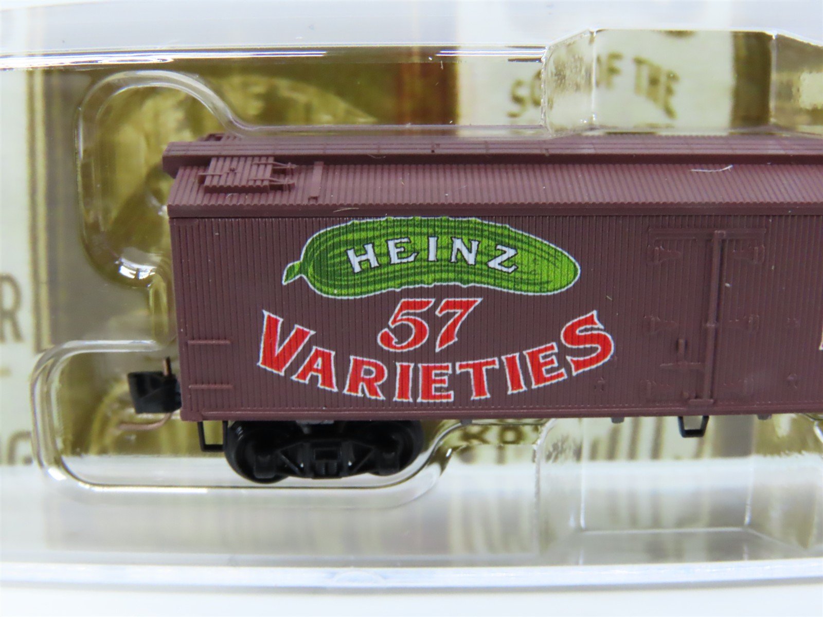 Z Scale Micro-Trains MTL 51800570 HJHC Heinz Tomato Ketchup 40' Wood Reefer #456