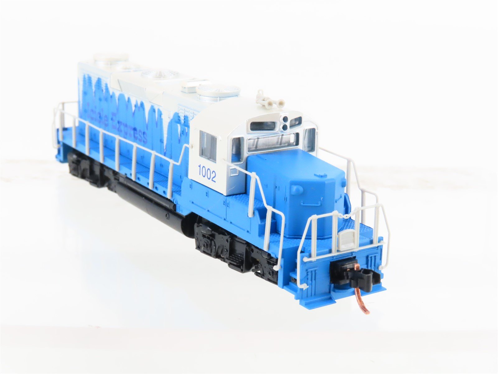 N Scale Micro-Trains MTL/Life-Like 98513091 Icicle Express EMD GP20 Diesel #1002