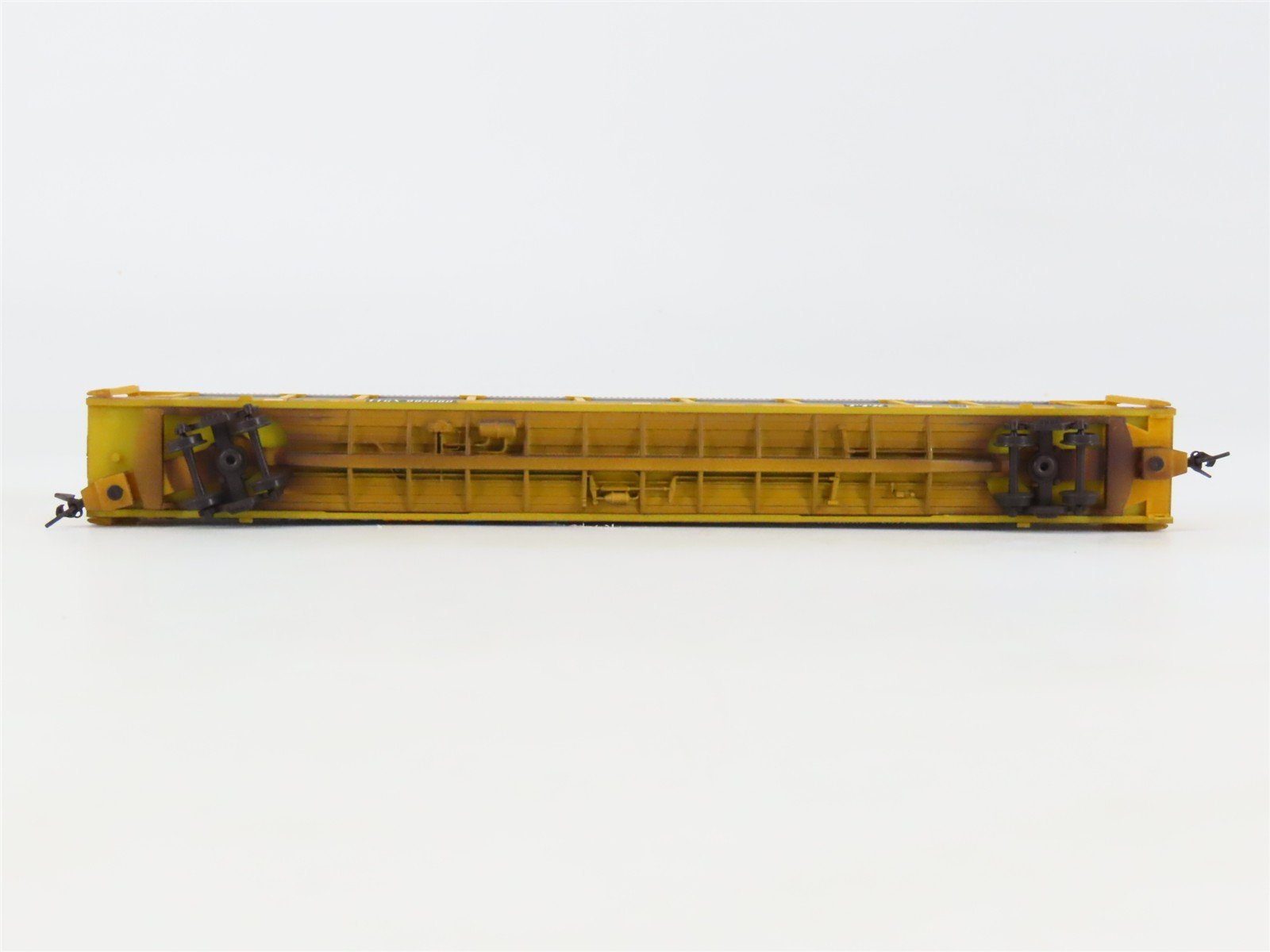 N Micro-Trains MTL 11144400 NS 89' Tri-Level Closed Autorack w/ Graffiti #995868