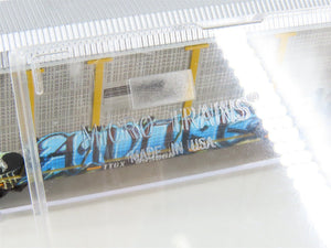 N Micro-Trains MTL 11144400 NS 89' Tri-Level Closed Autorack w/ Graffiti #995868