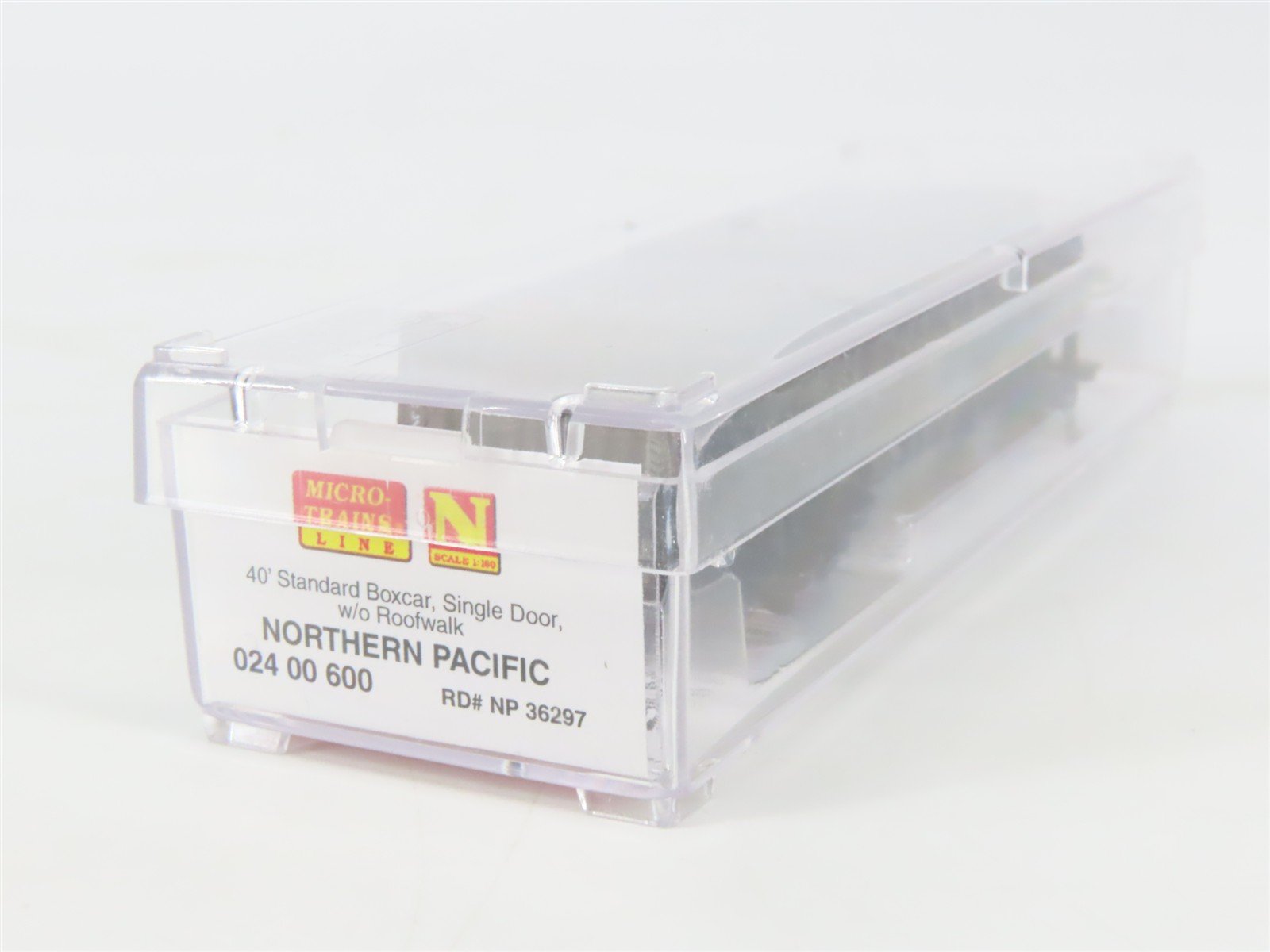 N Scale Micro-Trains MTL 02400600 NP Northern Pacific 40' Box Car #36297