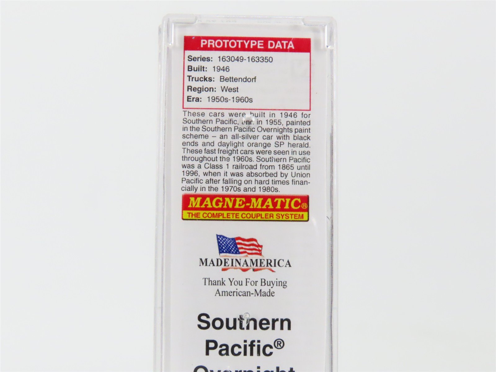 N Micro-Trains MTL 02052763 SP Southern Pacific Overnights 40' Box Car #163185