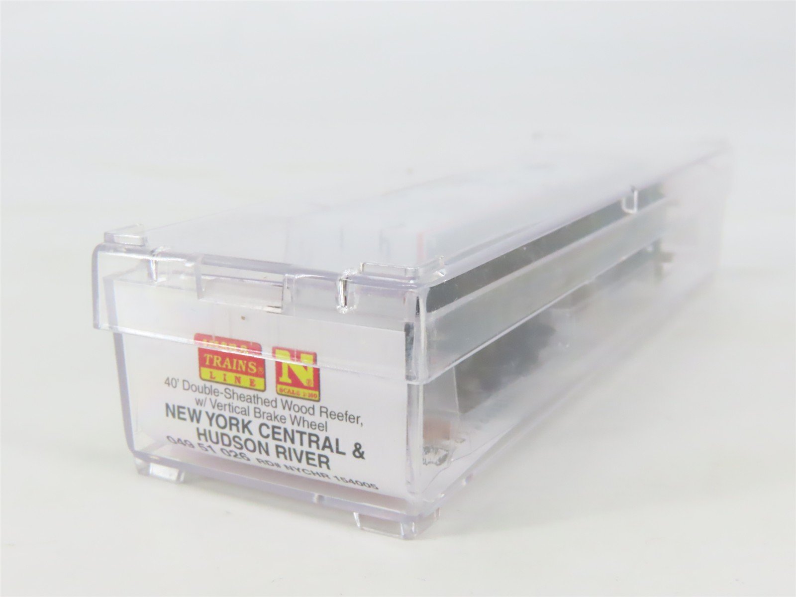N Micro-Trains MTL 04951026 NYC&HR New York Central Lines 40' Reefer #154005