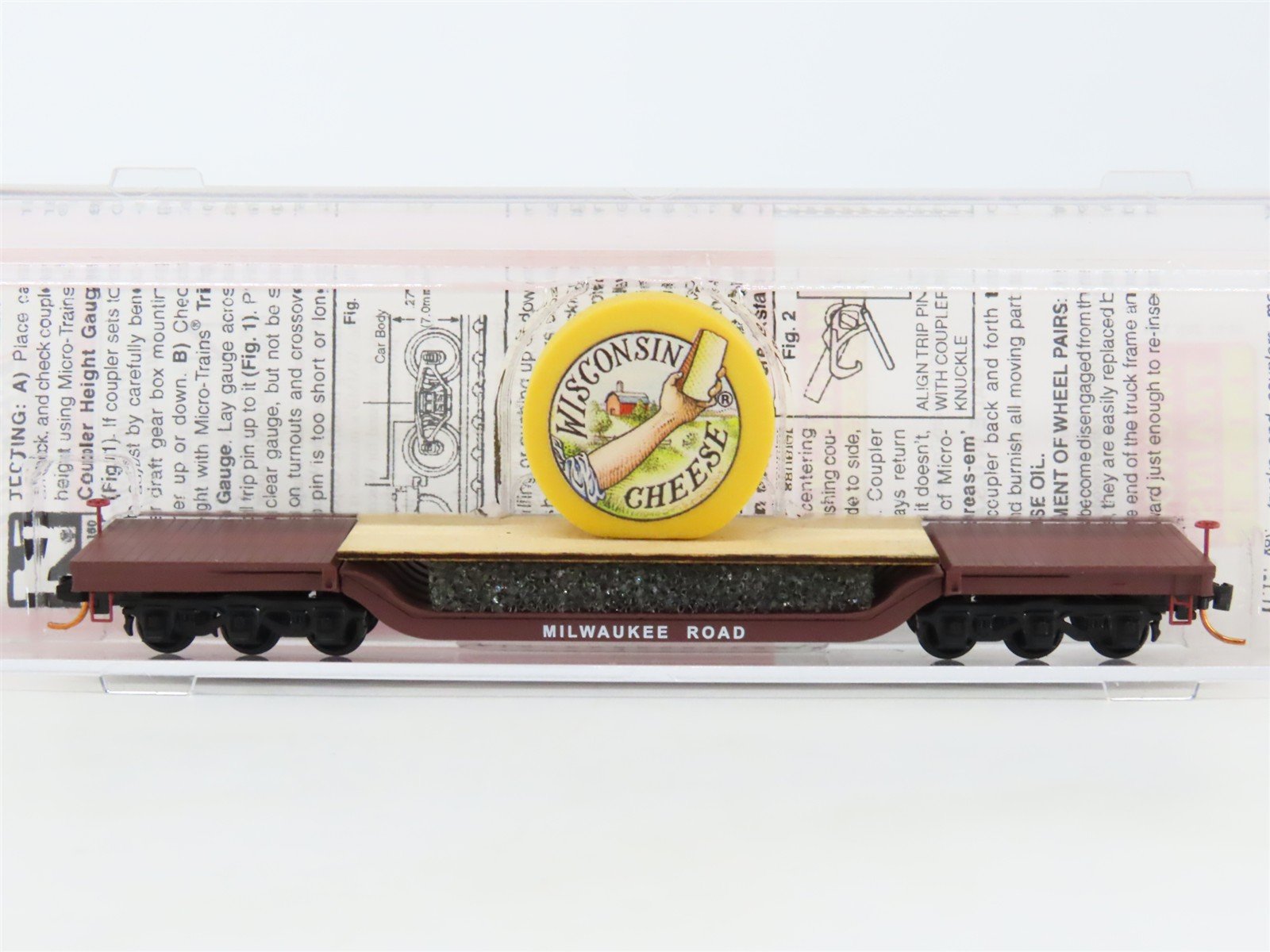 N Scale Micro-Trains MTL NSE 13-52 MILW Flat Car w/ Wisconsin Cheese Wheel