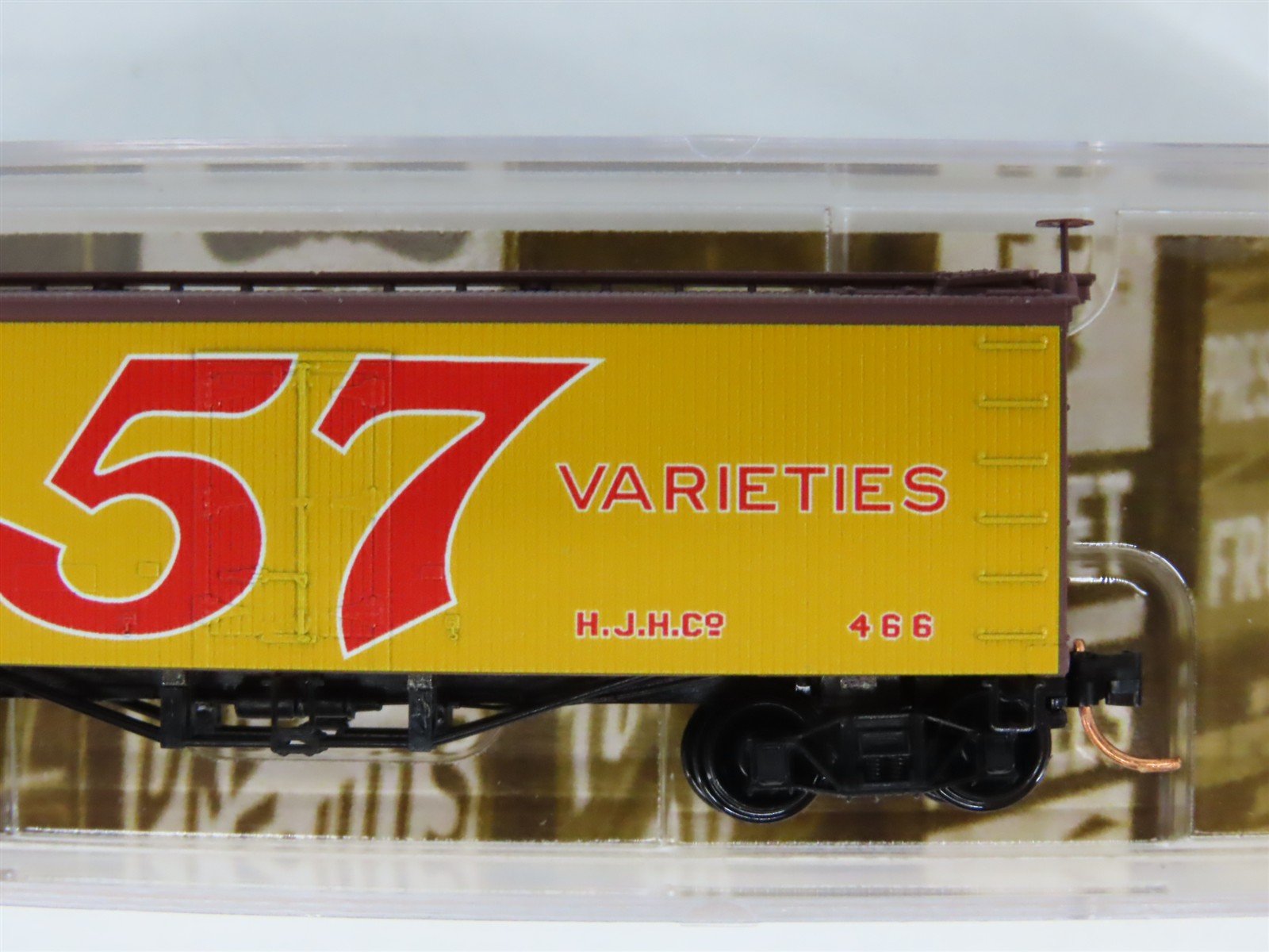 N Scale Micro-Trains MTL 05800430 HJHCo. Heinz 57 Varieties 36' Reefer #466