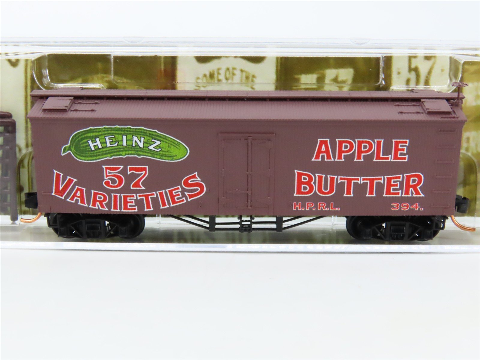 N Scale Micro-Trains MTL 05800330 HPRL Heinz Apple Butter 36' Reefer #394