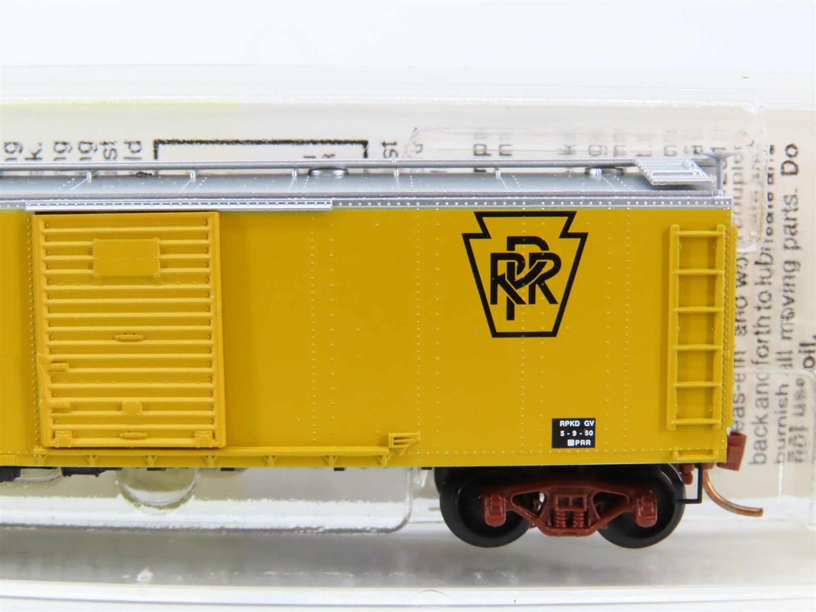 N Scale Micro-Trains MTL NSE 01-22 PRR Pennsylvania MOW Storage Box Car #489547