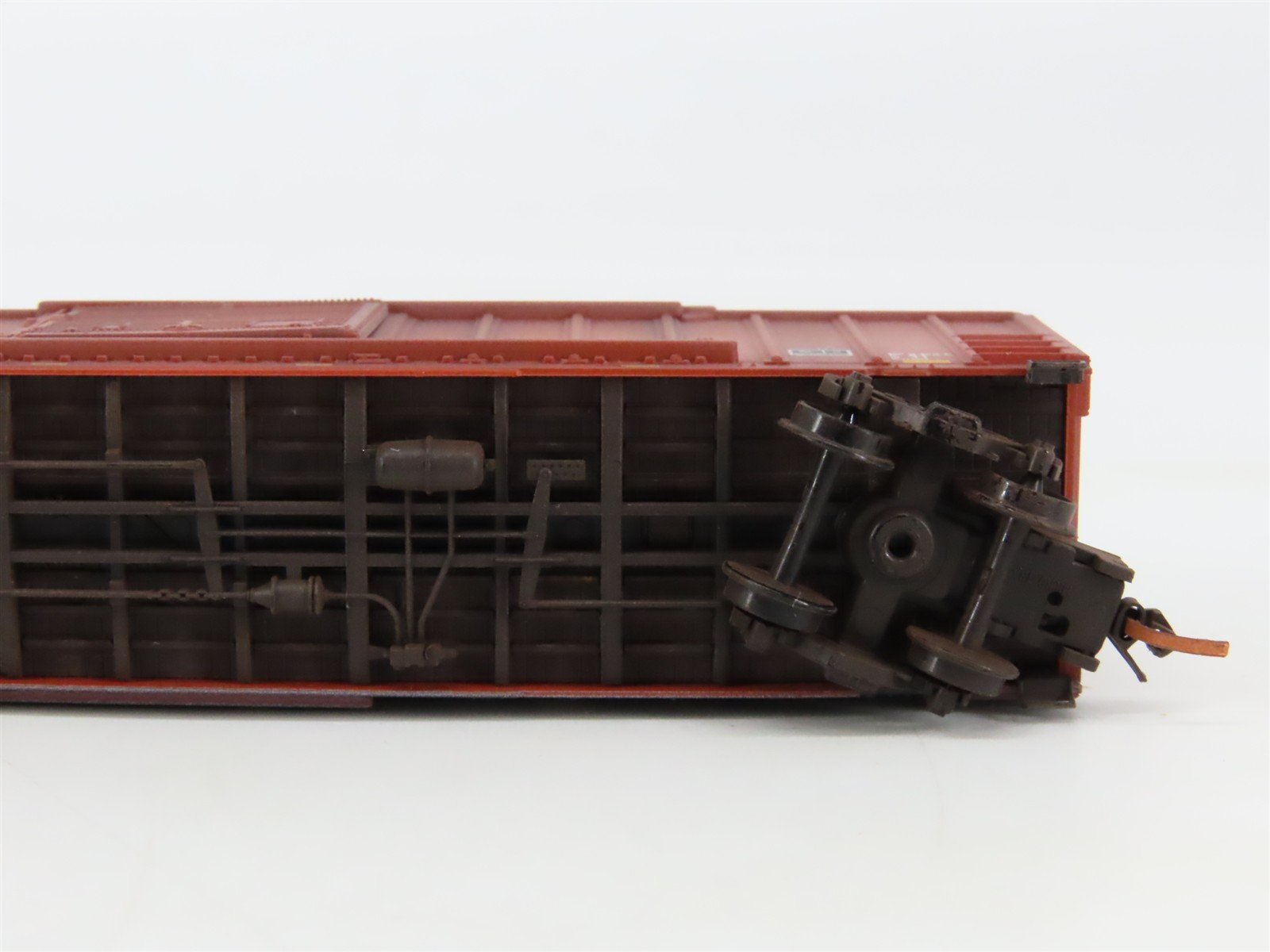 N Scale Micro-Trains MTL 02552880 EEC 50' Box Car #3534 - 