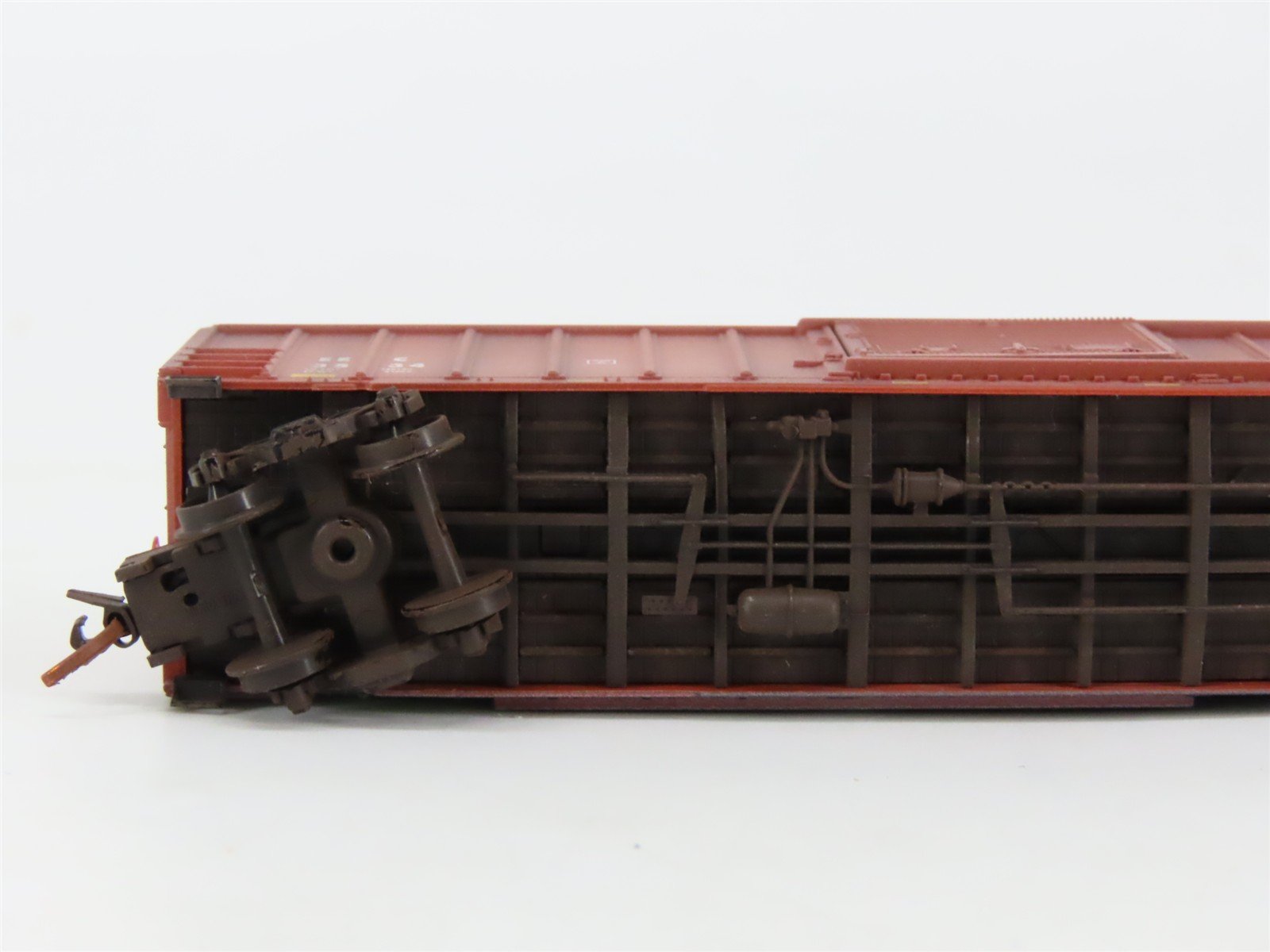 N Scale Micro-Trains MTL 02552880 EEC 50' Box Car #3534 - 