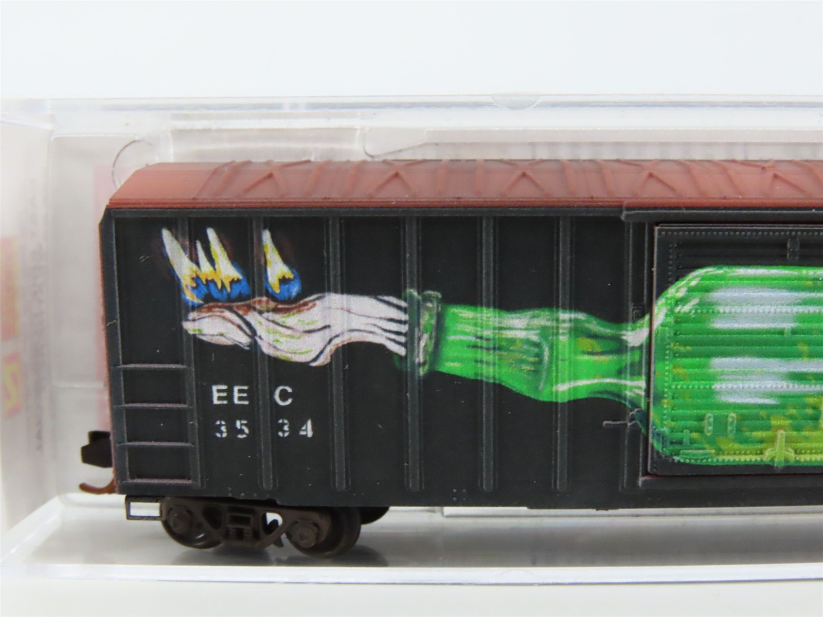 N Scale Micro-Trains MTL 02552880 EEC 50' Box Car #3534 - 