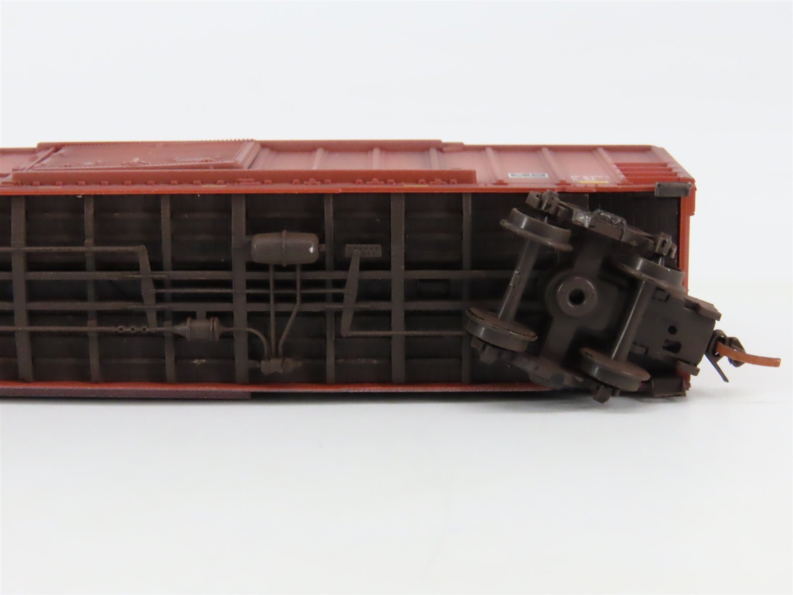 N Scale Micro-Trains MTL 02552880 EEC 50' Box Car #3534 - 
