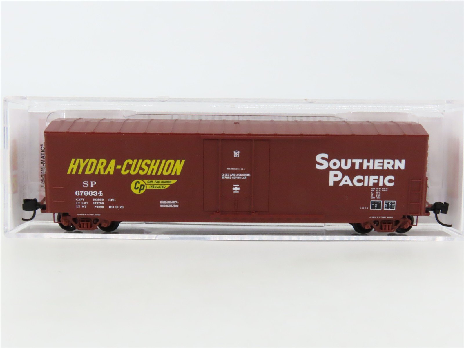 N Scale Micro-Trains MTL 18100380 SP Southern Pacific 50' Box Car #676634