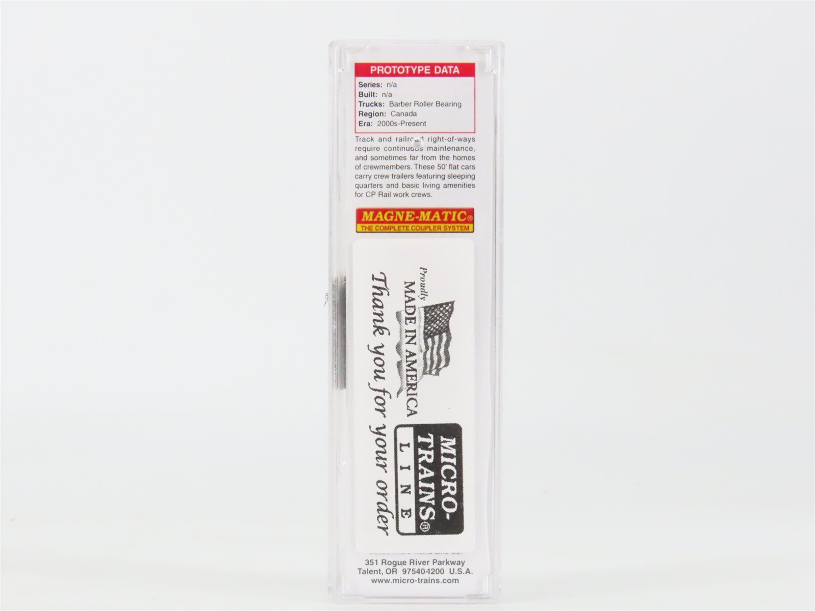 N Scale Micro-Trains MTL 04546650 CP Rail 50' Flat Car #424621 w/ Camp Car Load