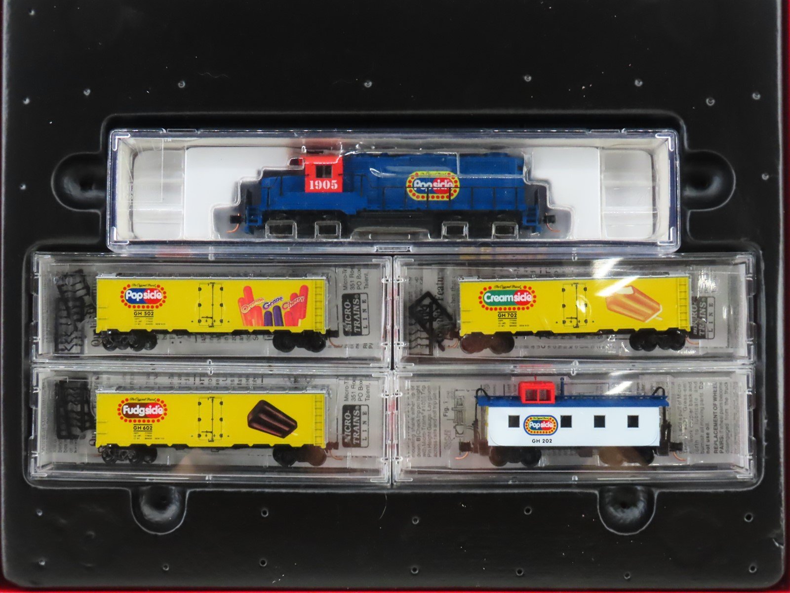 N Scale Micro-Trains/Life-Like MTL-1508 "Popsicle" GP20 Diesel Freight Train Set