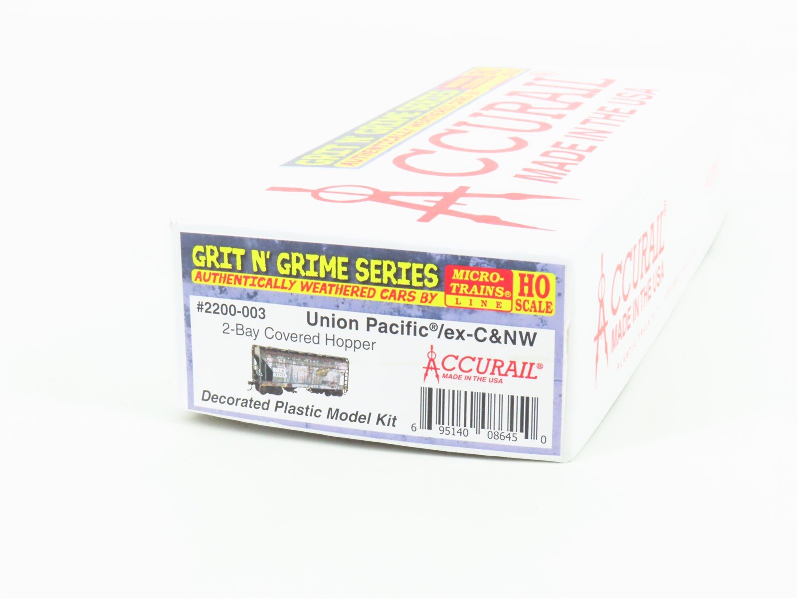 HO Accurail/Micro-Trains MTL Kit #2200-003 UP/ex-CNW 2-Bay Hopper - Weathered