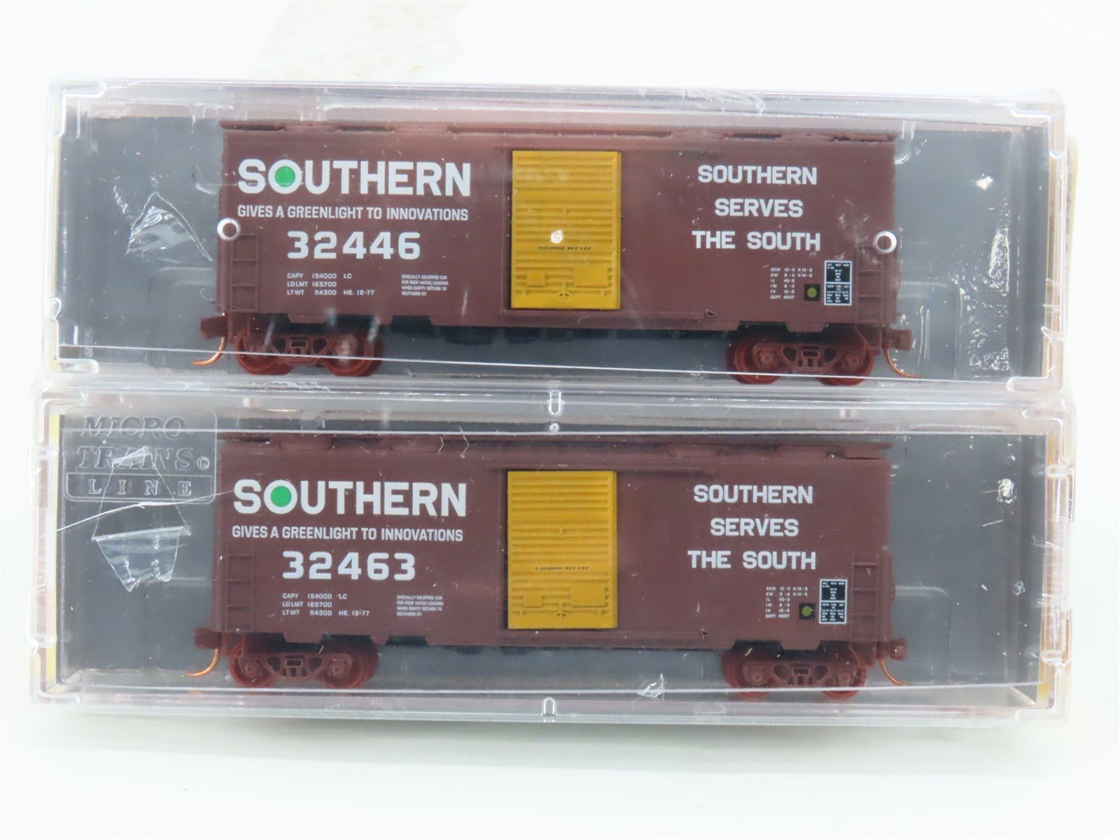 N Micro-Trains MTL NSE 14-51 SOU Southern Green Light 40' Box Cars 2-Pack