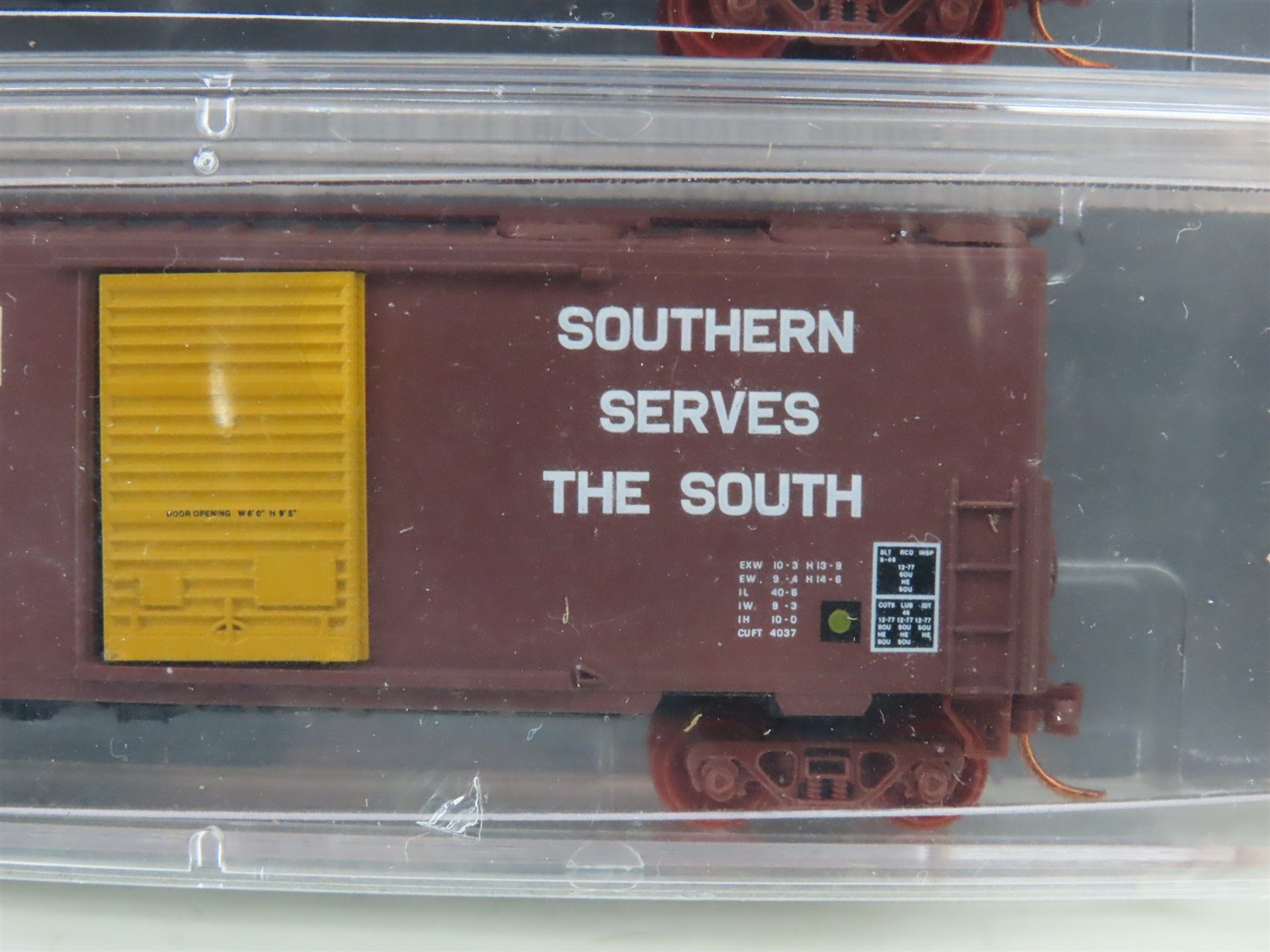 N Micro-Trains MTL NSE 14-51 SOU Southern Green Light 40' Box Cars 2-Pack