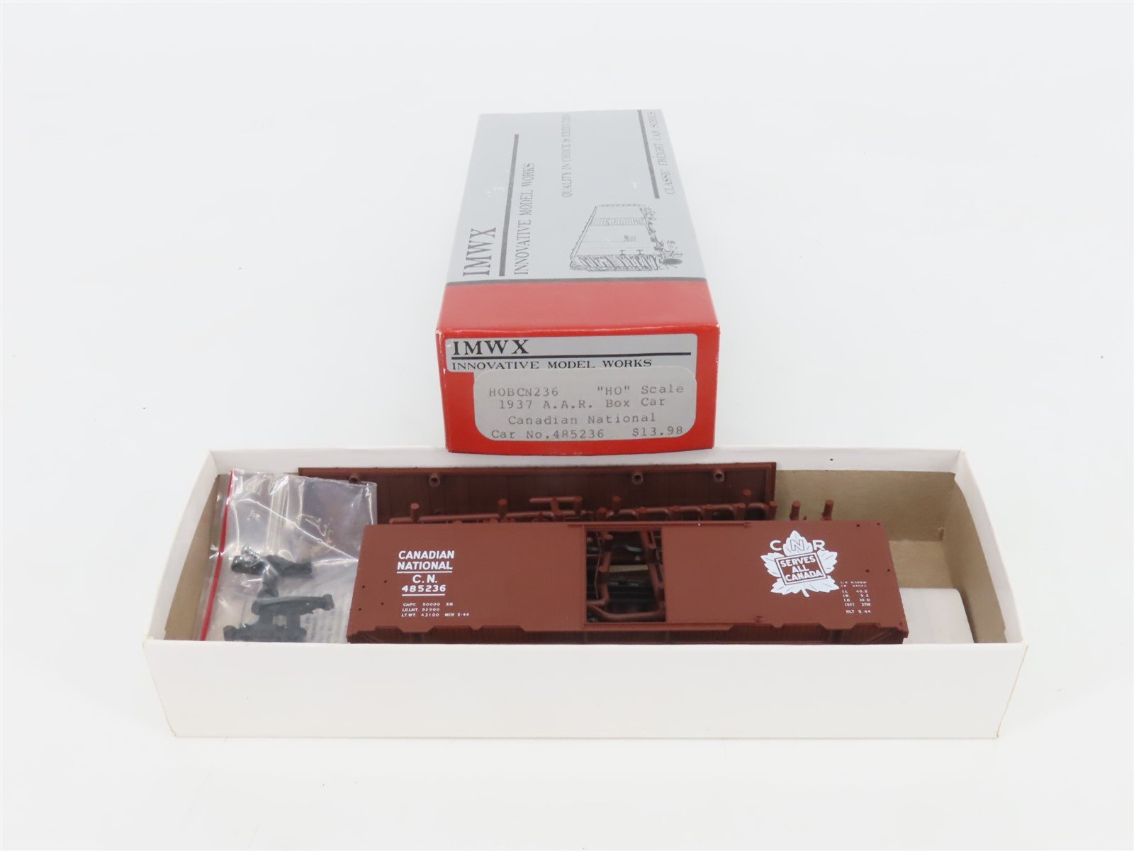 HO Scale IMWX Kit HOBCN236 CN Canadian National "Maple Leaf" 40' Box Car #485236