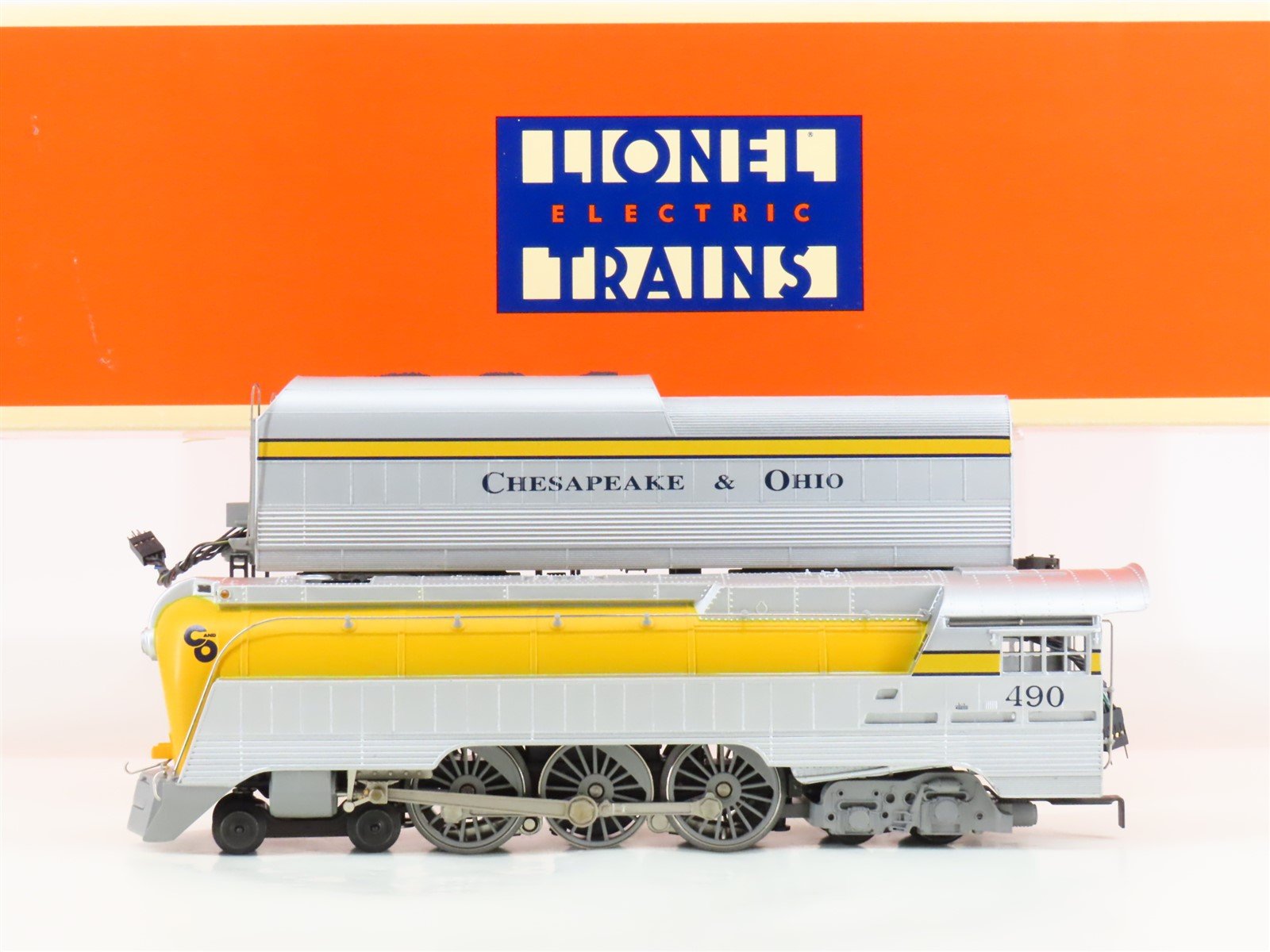 O 3-Rail Lionel Semi-Scale 6-18043 C&O 4-6-4 Hudson Steam #490 w/ TMCC & Sound