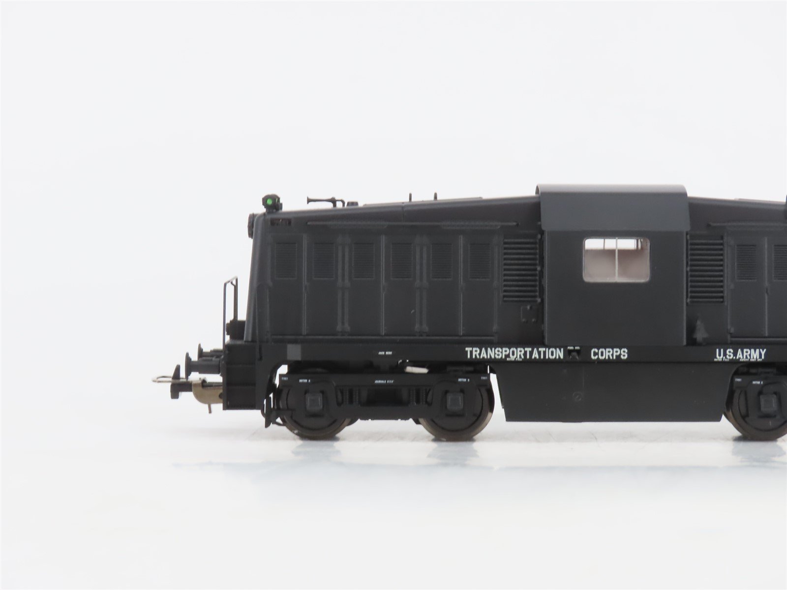 HO Scale Piko 52464-2 US Army Transport Corp 65-DE-19A Diesel Locomotive #7981