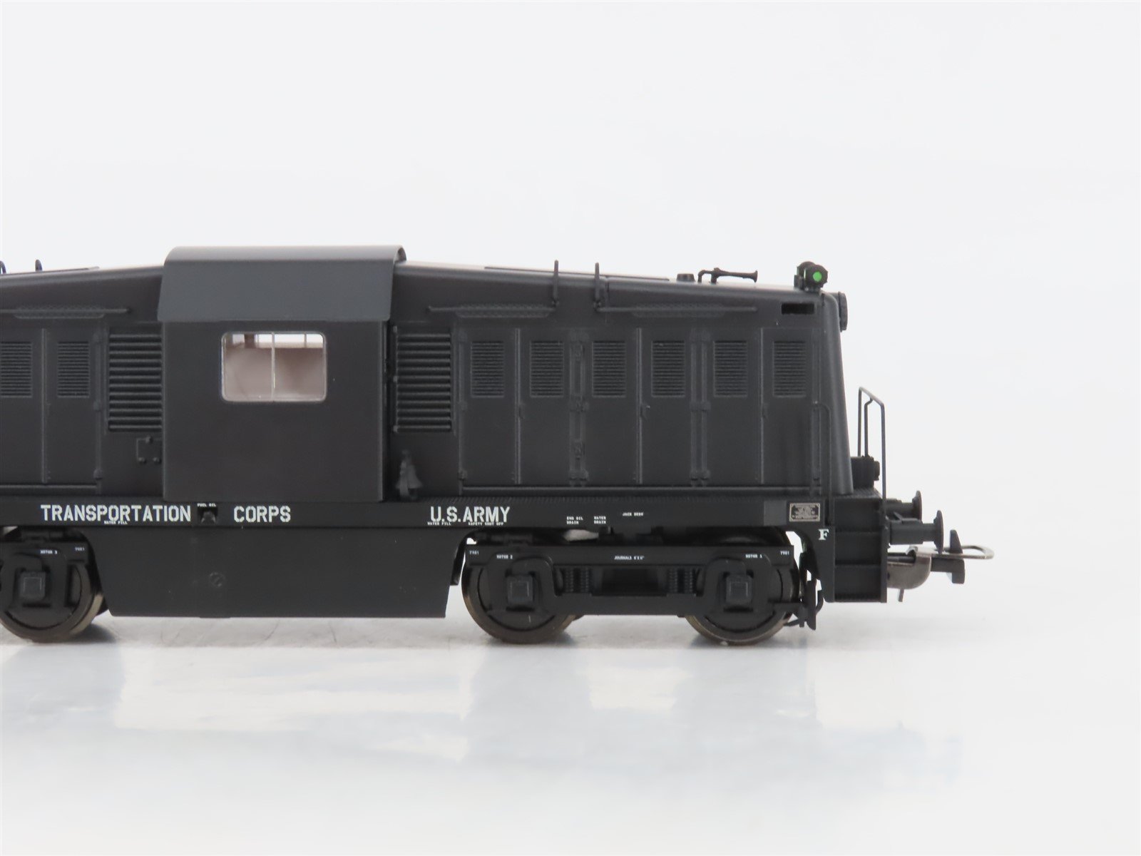HO Scale Piko 52464-2 US Army Transport Corp 65-DE-19A Diesel Locomotive #7981