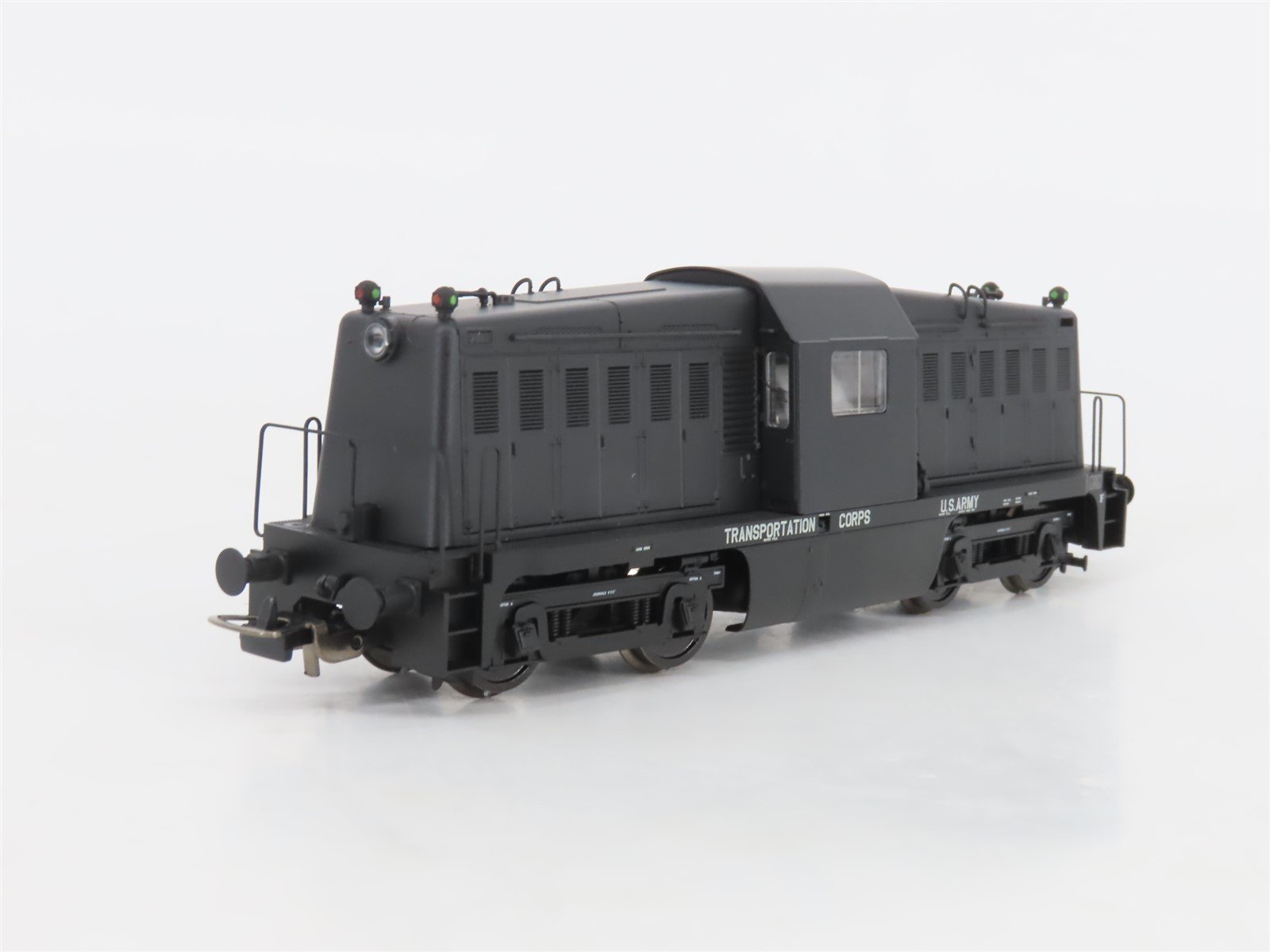 HO Scale Piko 52464-2 US Army Transport Corp 65-DE-19A Diesel Locomotive #7981