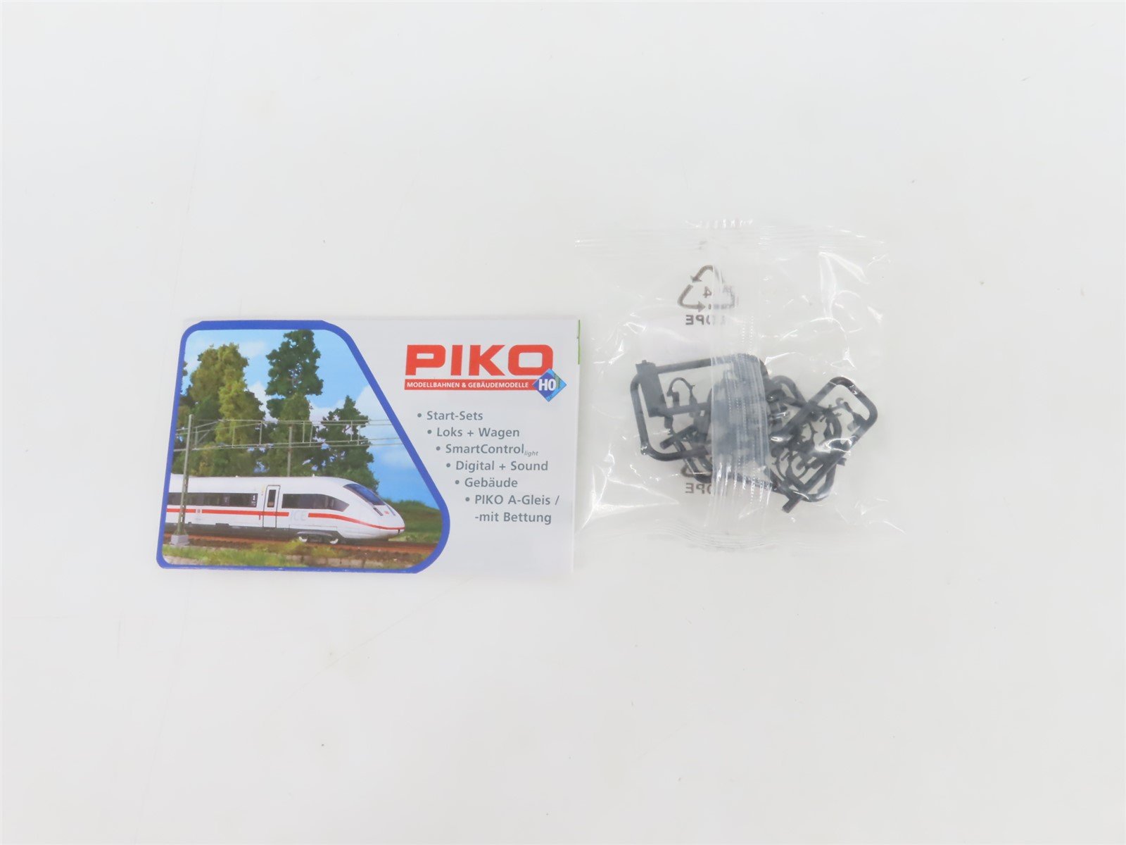 HO Scale Piko 52464-2 US Army Transport Corp 65-DE-19A Diesel Locomotive #7981