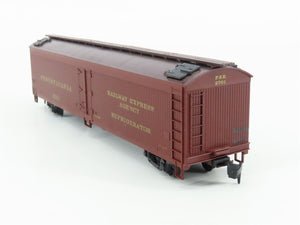 HO Scale Athearn 5334 PRR Pennsylvania Railroad 50' Express Reefer #2701