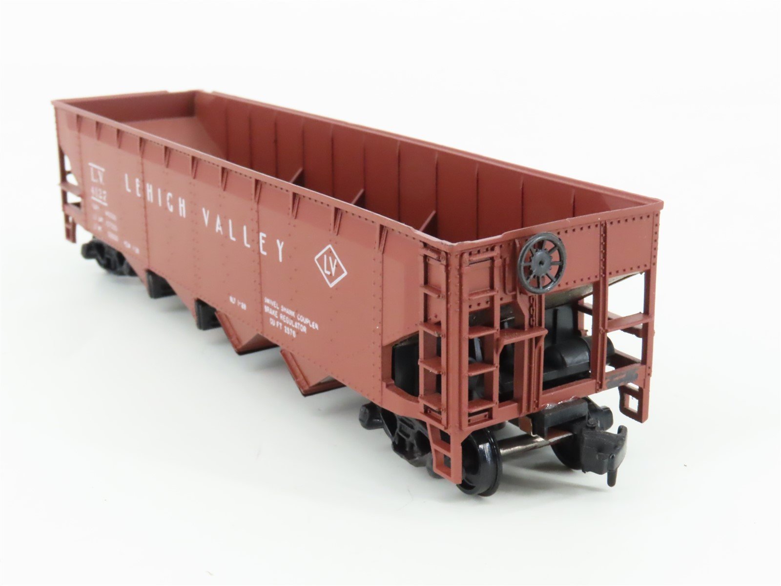HO Scale Athearn 1750 LV Lehigh Valley Railroad 4-Bay Open Hopper #4127