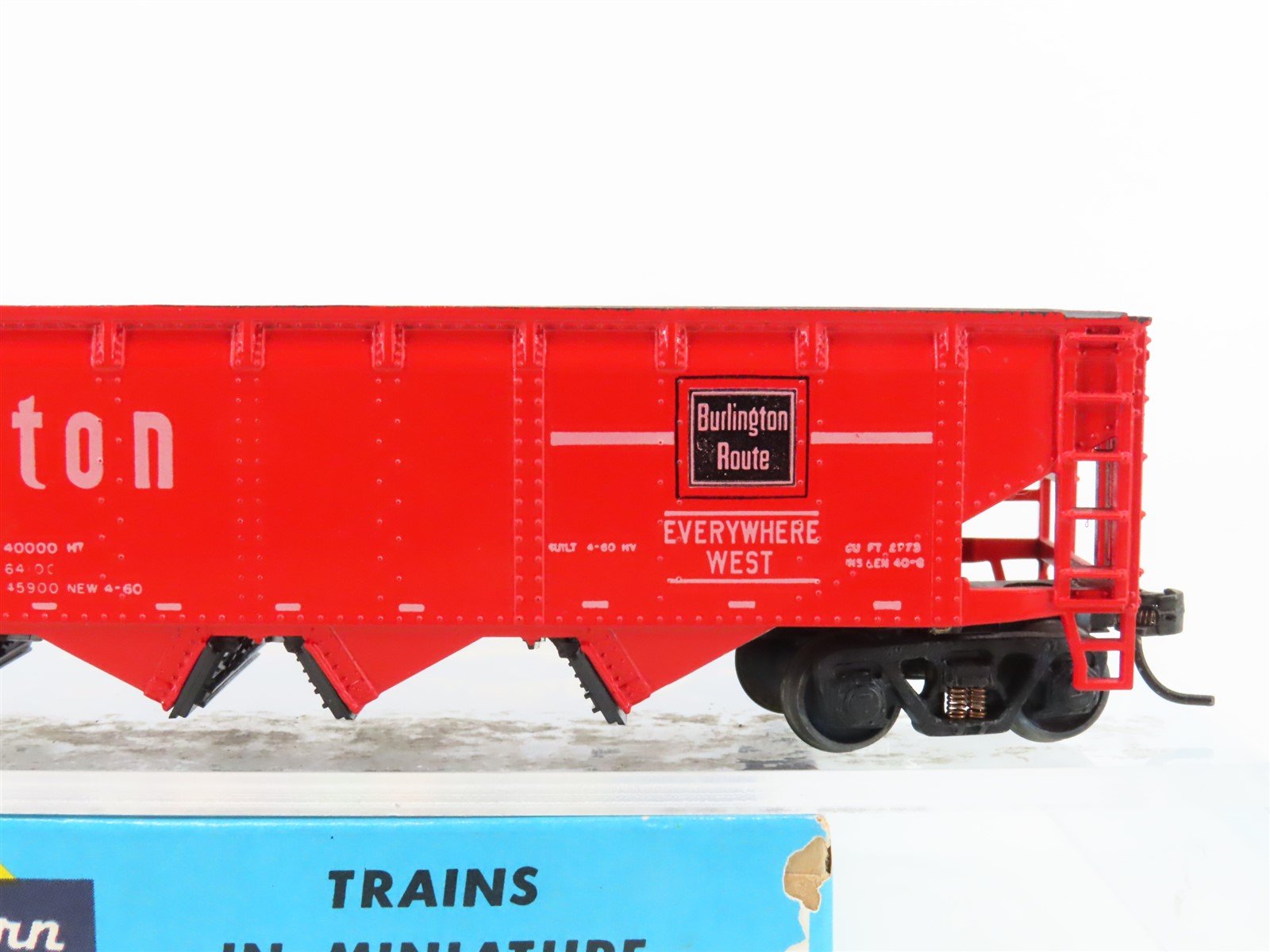 HO Scale Athearn 1754 CB&Q Burlington Route 4-Bay Open Hopper #172700