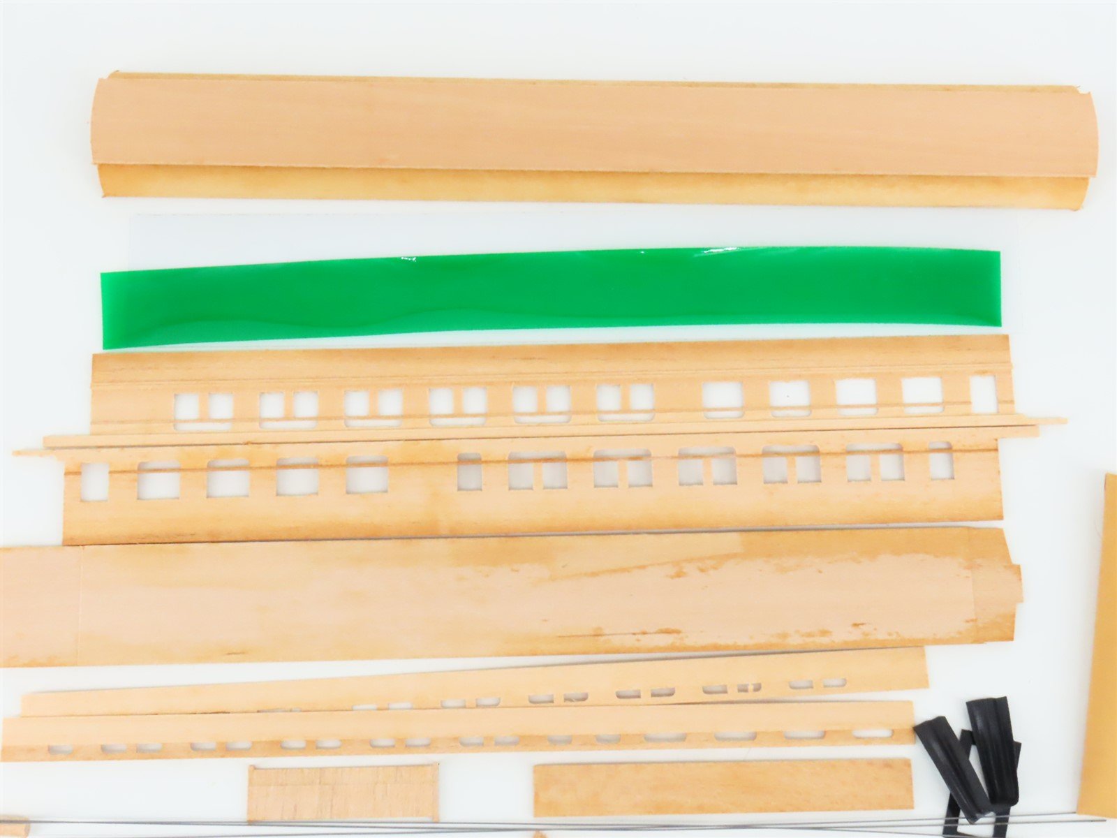 HO Scale La Belle Kit HO-6 Wood 1903 Closed Vestibule Observation Passenger Car