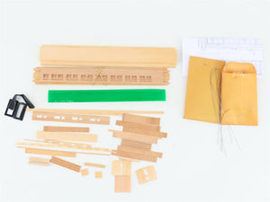 HO Scale La Belle Kit HO-1 Wood 1905 Closed Vestibule Coach Passenger Car