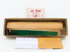 HO Scale La Belle Kit HO-1 Wood 1905 Closed Vestibule Coach Passenger Car