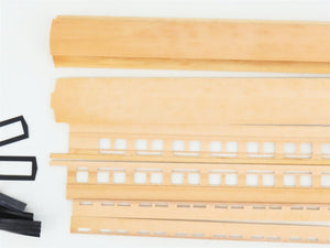 HO Scale La Belle Kit HO-1 Wood 1905 Closed Vestibule Coach Passenger Car