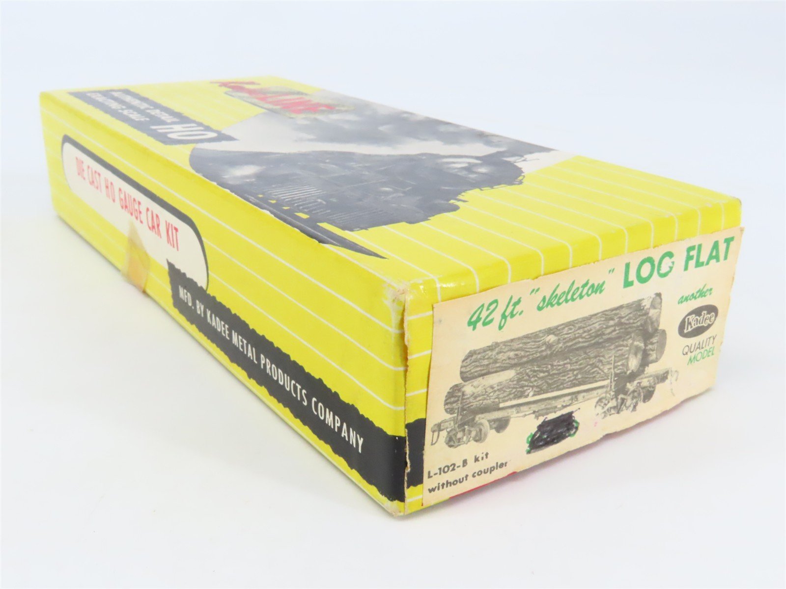 HO Scale Kadee Kit L-102-B 42' Skeleton Log Flat Car w/ Log Load
