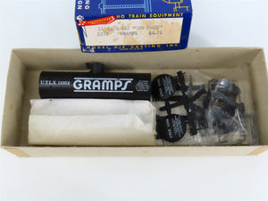 HO Scale Roundhouse Kit 3370 UTLX Gramps Old Timer 26' Tank Car #11052