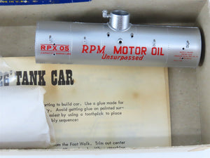 HO Scale Roundhouse Kit 3372 RPX RPM Motor Oil 26' Old Timer Tank Car #05