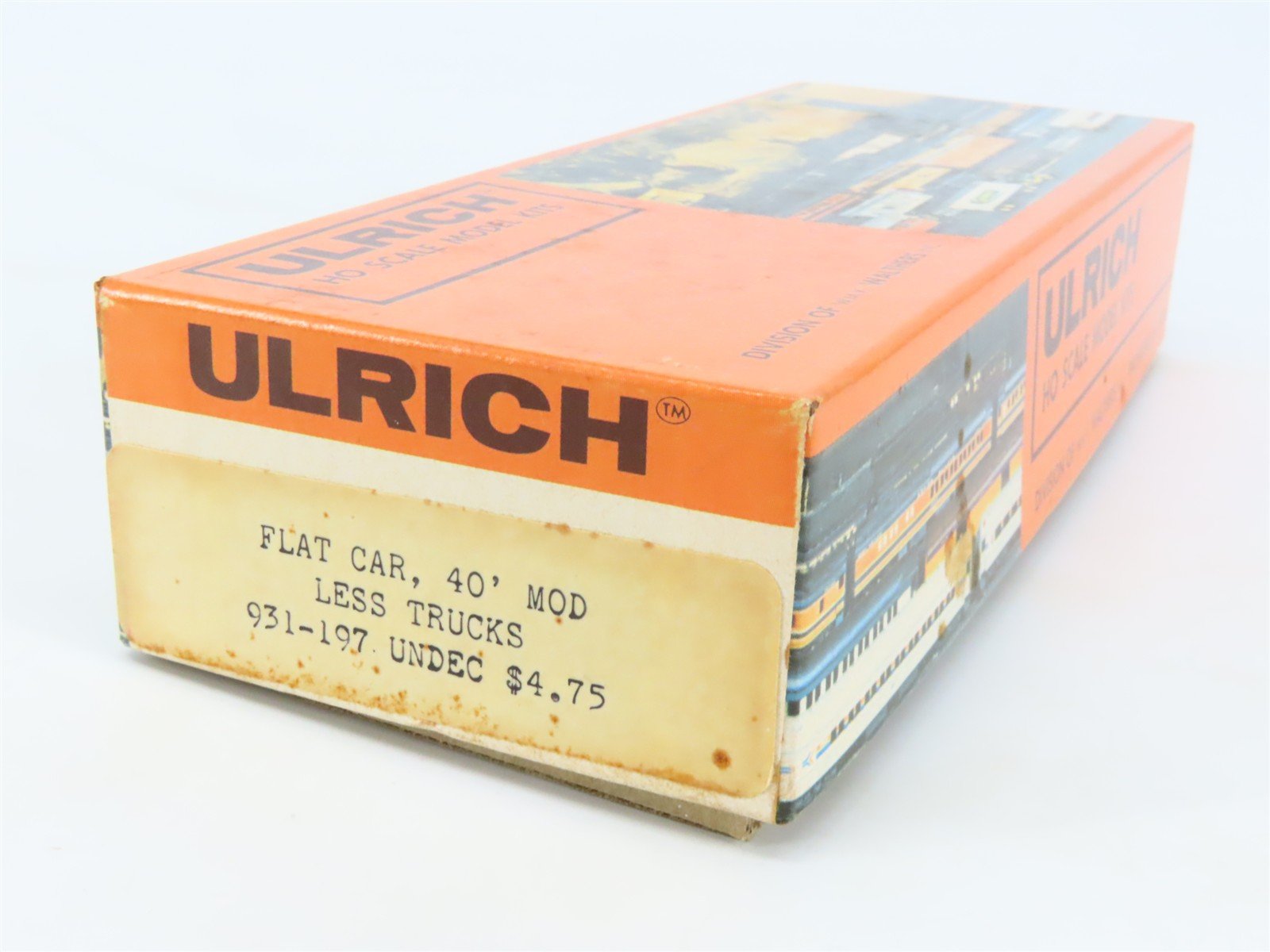 HO Scale Ulrich Kit 931-197 Undecorated 40' Flat Car